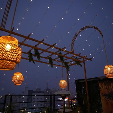 Hotel Silkhouse Premier Danapur Екстериор снимка