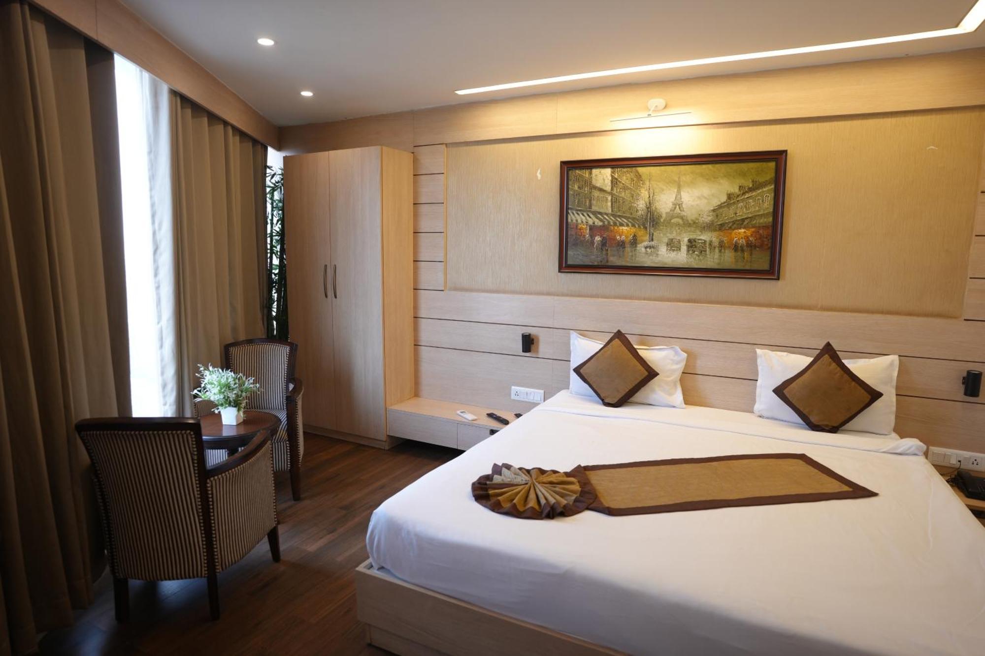 Hotel Silkhouse Premier Danapur Екстериор снимка