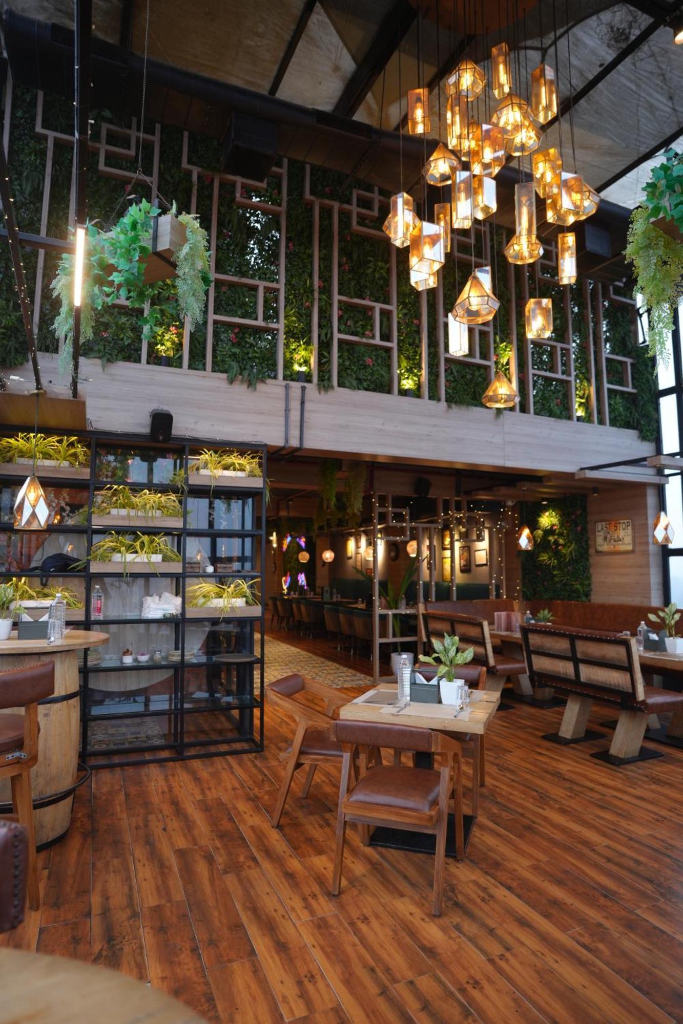 Hotel Silkhouse Premier Danapur Екстериор снимка